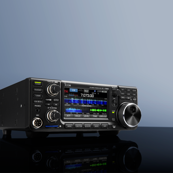 ICOM IC-7300 - Image 4